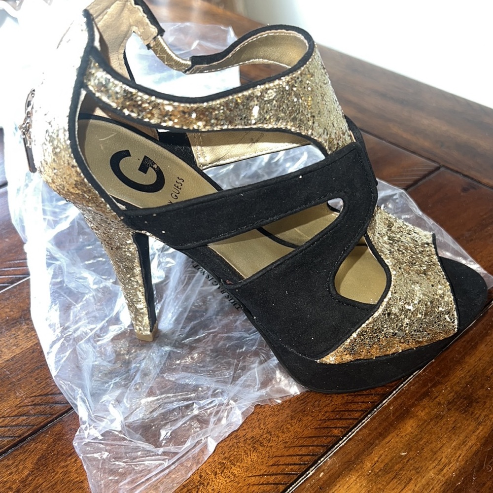 New heels - Picture 3 of 4